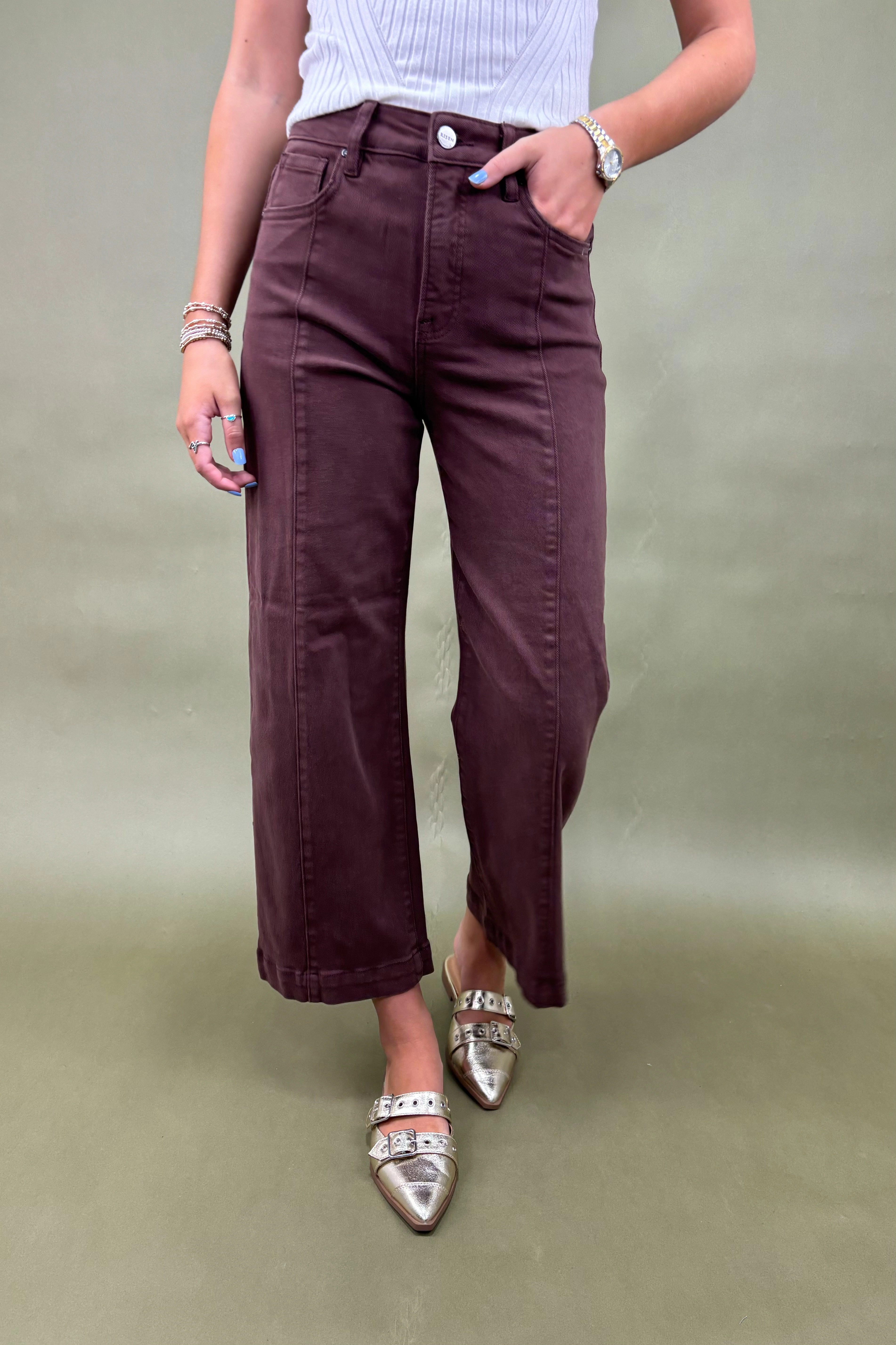 Fitted waist The Chestnut Cropped Wide Leg Jeans