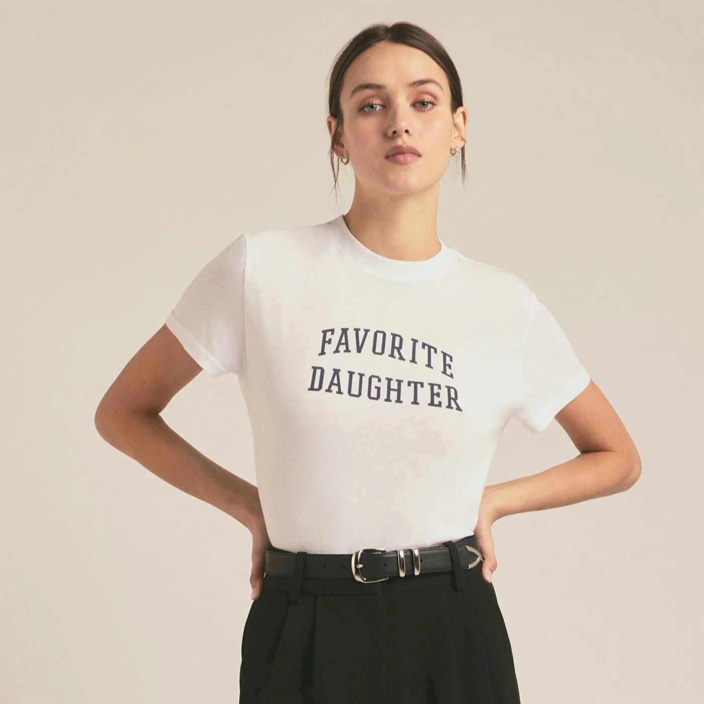 SeamlessDesign The Cropped Collegiate Tee (White   Navy)