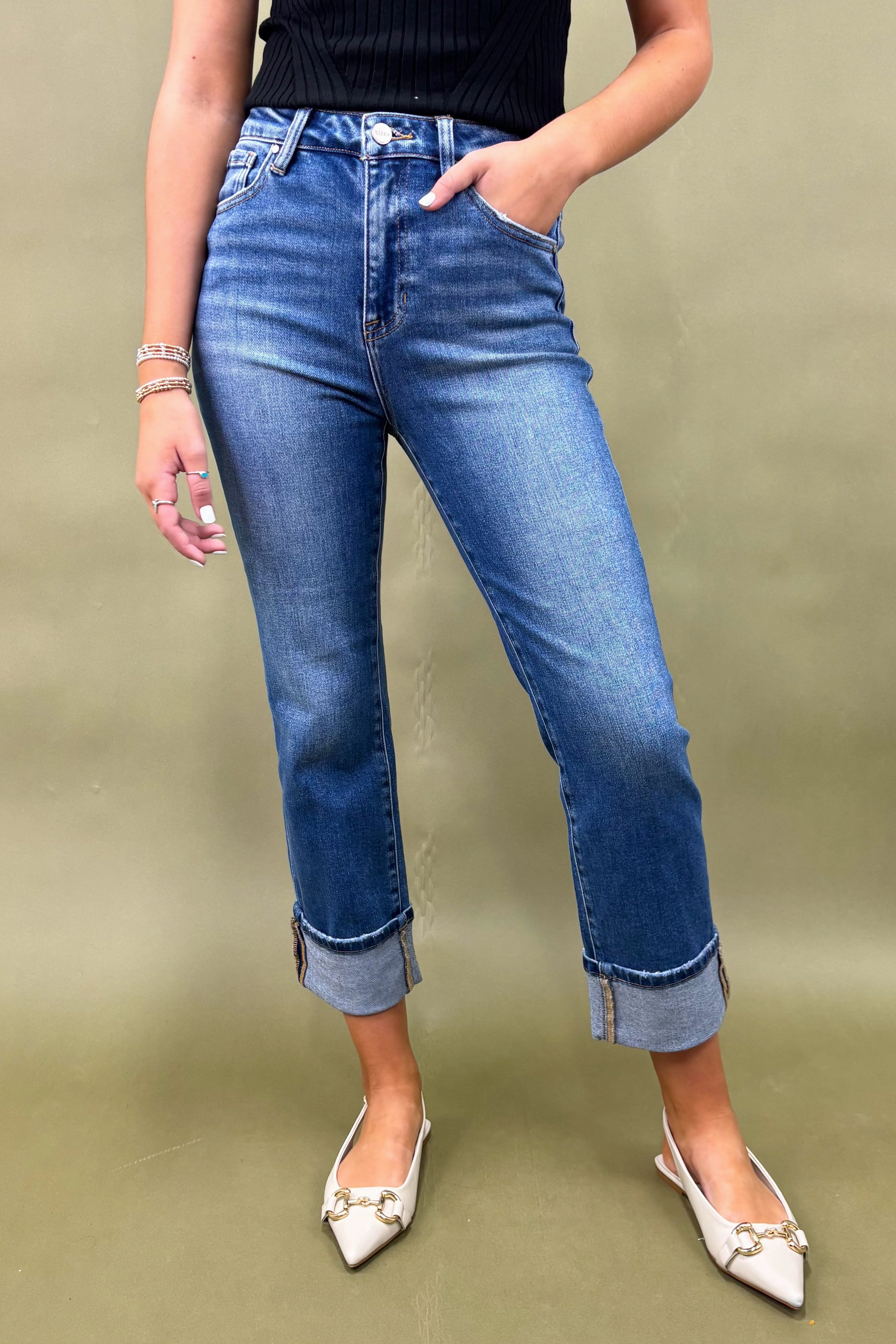 The Kendall High-Rise Jeans All Day Comfort Low Bulk Material