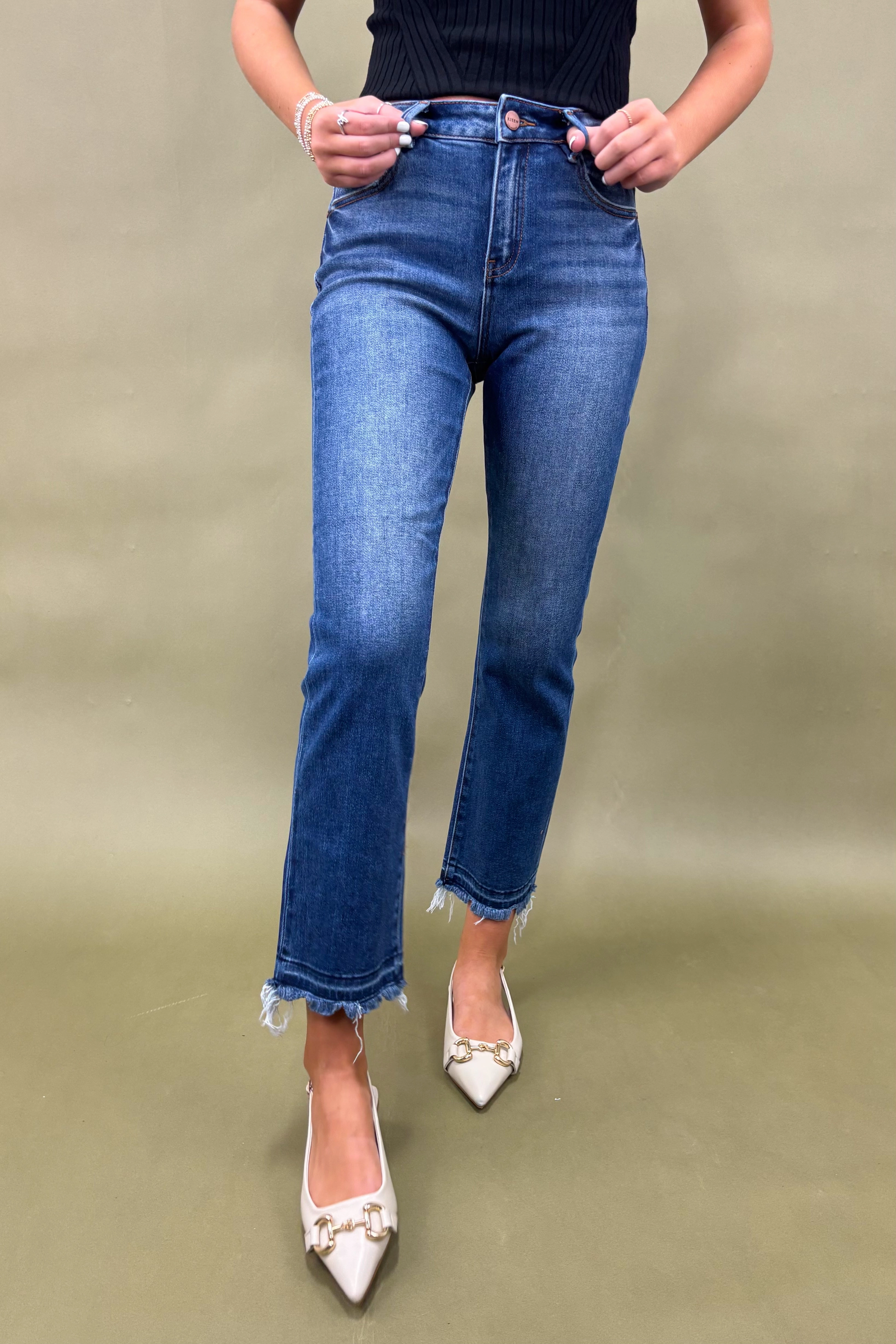 The Lilo Crop Straight Jeans Zip Pocket Sporty Cut