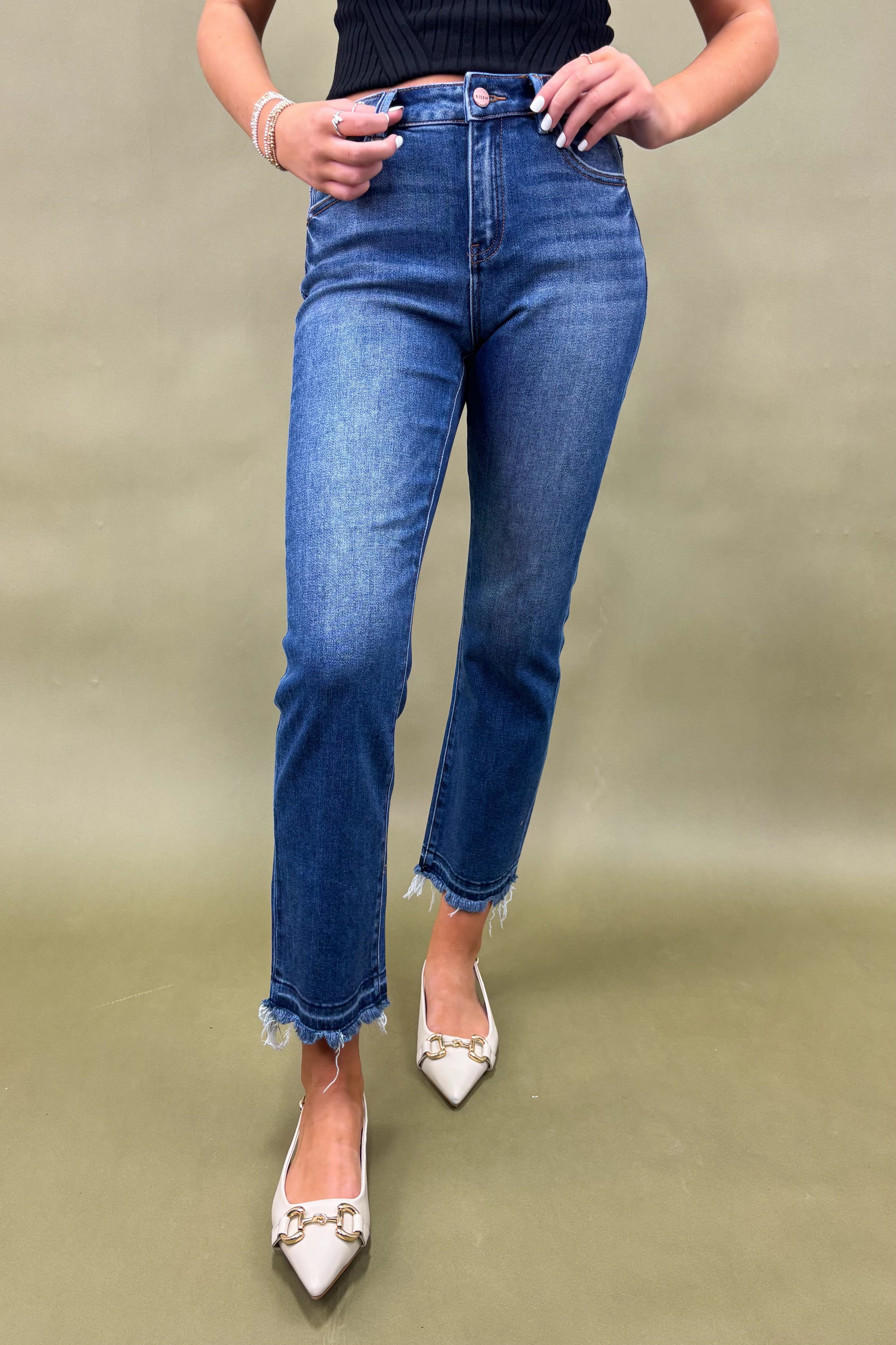 Weekend Adventure The Lilo Crop Straight Jeans