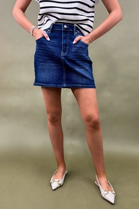 Warm Layer The Maura Mid-Rise Skirt