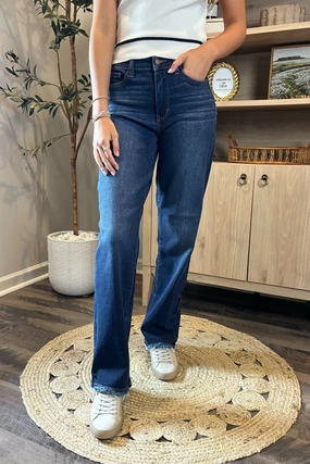 The Valentina Straight Leg Jeans Flexible Layer