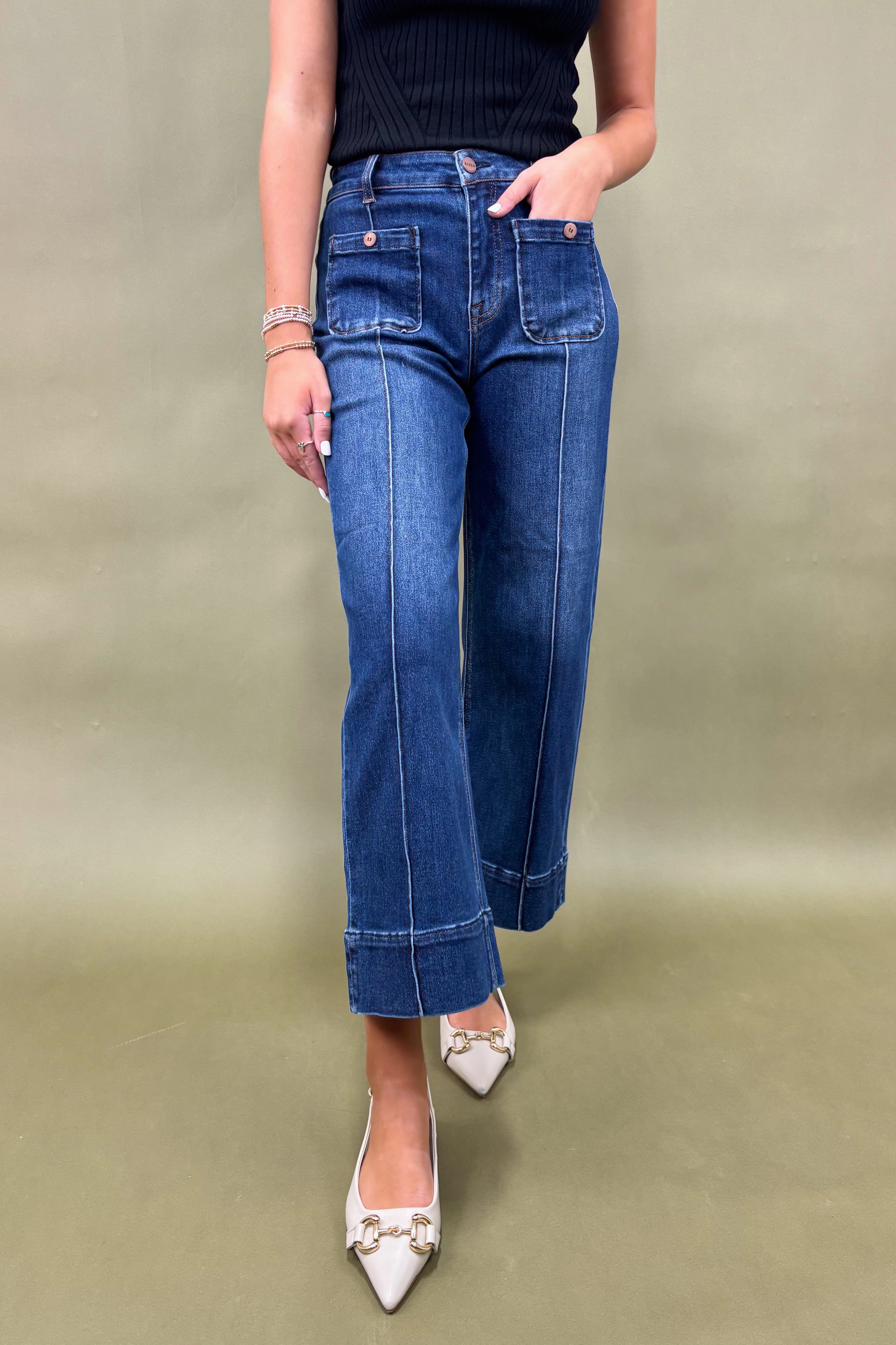 The Vivian Crop Wide Jeans Comfy Waistband