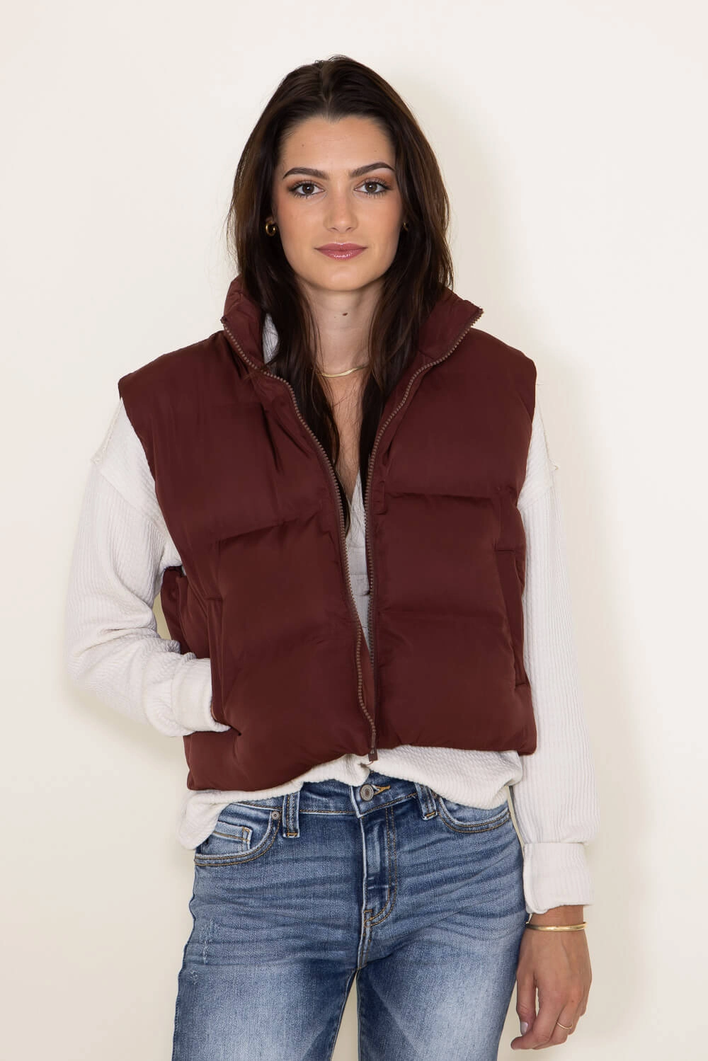Faux Fur Collar Thread & Supply Issey Cropped Puffer Vest for Women in Malbec Red | J2691PPGGK-MALBEC Core Fit