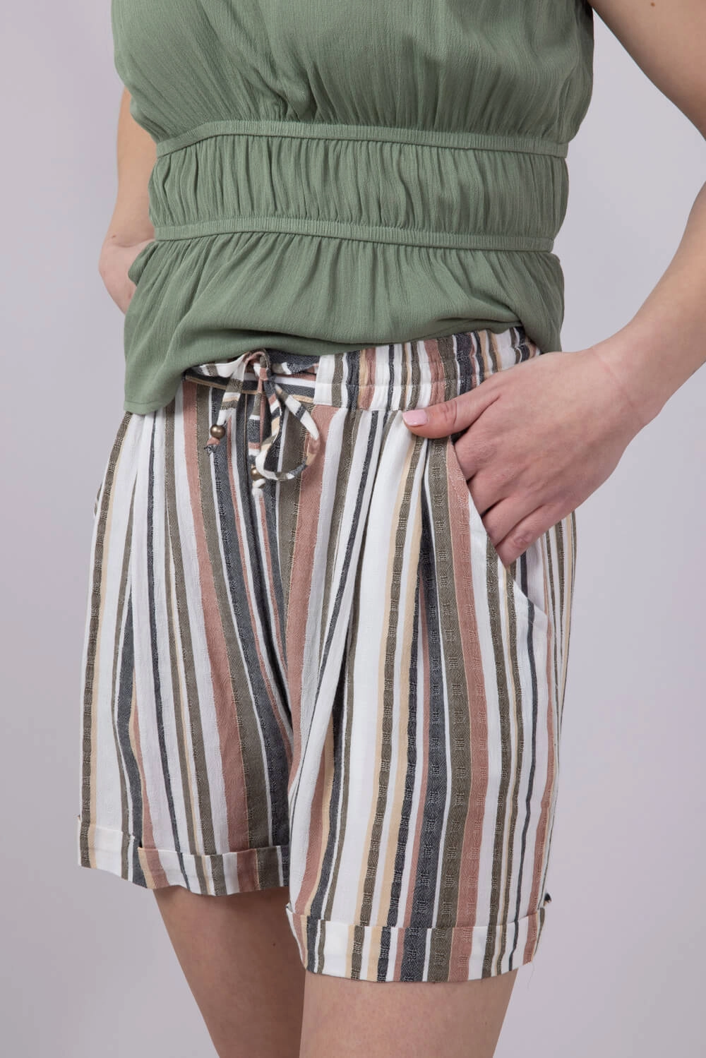 Tie Waist Striped Shorts for Women in Multi | BS695W975 Breathable Comfort