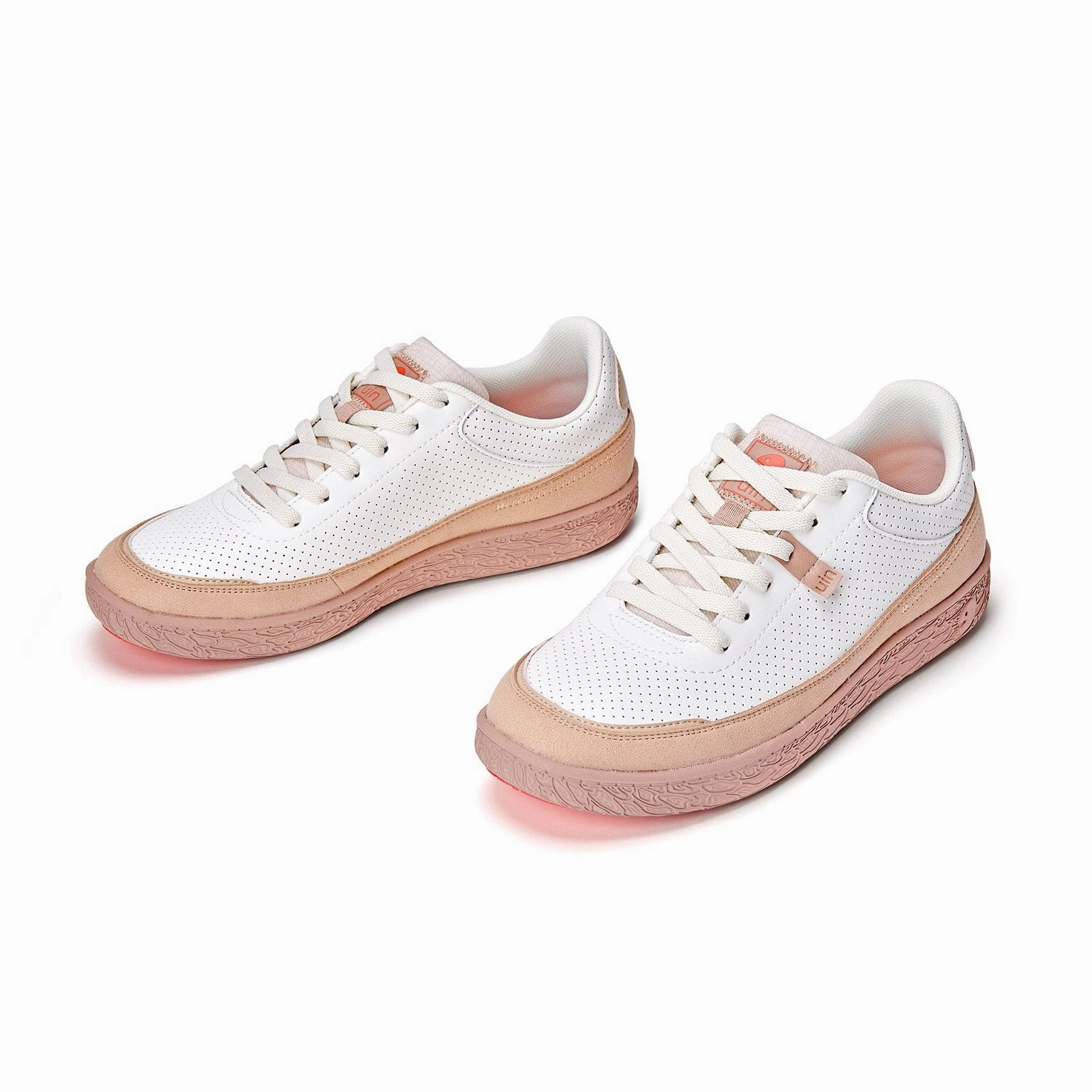 Ivory Avila III Women Responsive Foam Technology