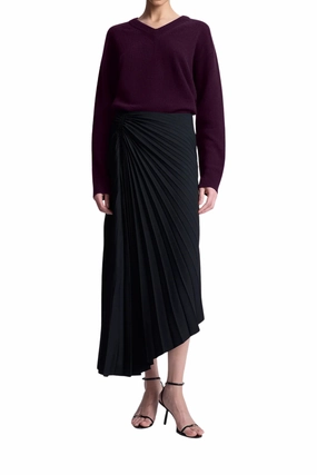 Tracy Skirt in Black Twill Pleated Construction Cozy Movement