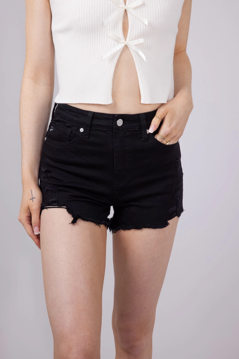 Relaxed Flex Anti Odor Treatment KanCan x Glik??s Best Friend Denim Shorts for Women in Black | AB1022BK-GL