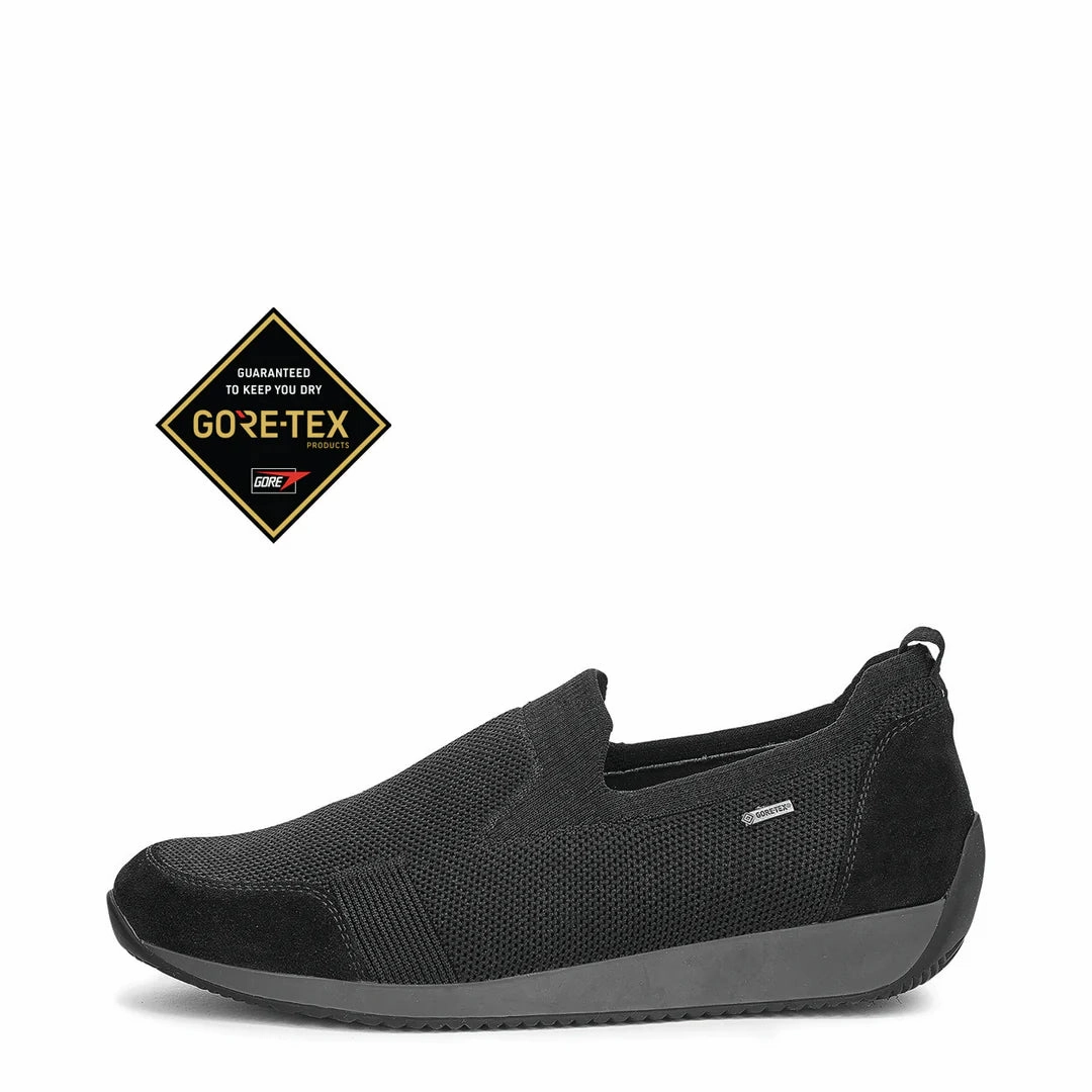 mesh material Lilith Women's GORE-TEX? Slip-On Sneaker