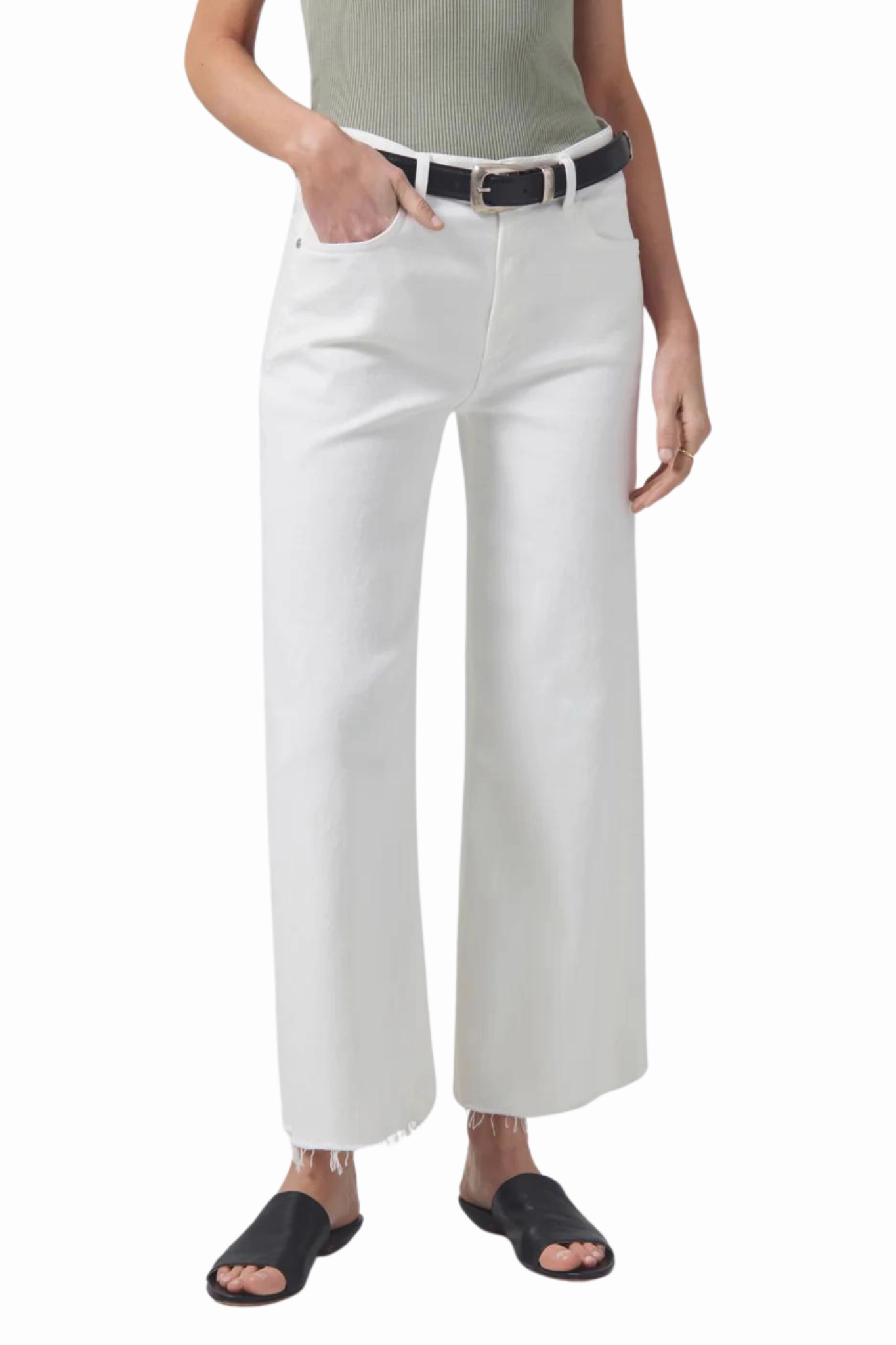 Night Out Traveler Gear Stylish Cool Essential Lyra Crop Wide Leg in White