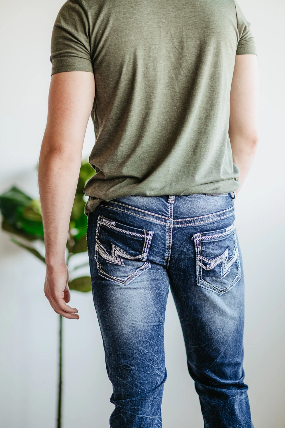 Holiday Vibes Athlete Fit True Luck Jefferson Straight Jeans for Men | TL18350006