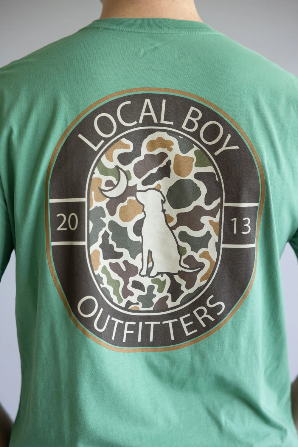 Modern Simplicity Local Boy Vintage Crest T-Shirt for Men in Green | L1000519-LTG