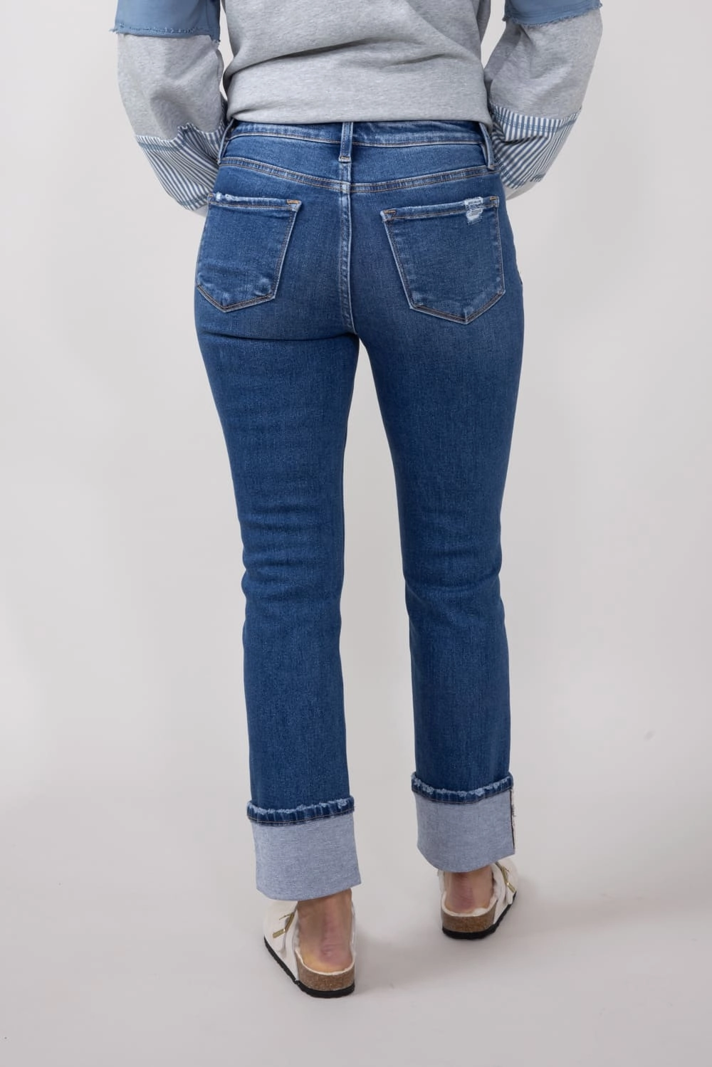 Spring Mood Bold Look Contemporary Vibe Vervet High Rise Cuffed Slim Straight Jeans for Women | T6590