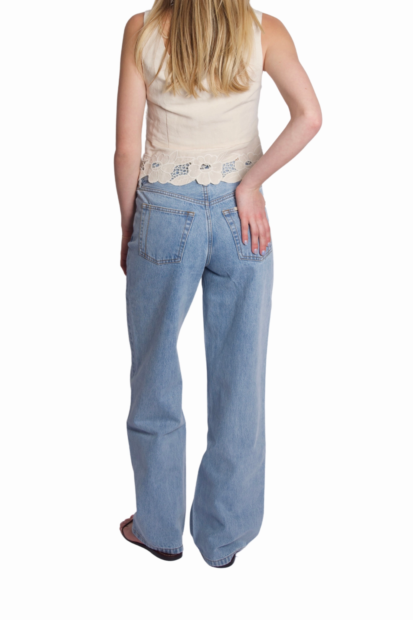 The Everyday in Vintage Blue Minimalist Style Chill Outfit Weekend Getaway Outdoor Adventure Picnic Style