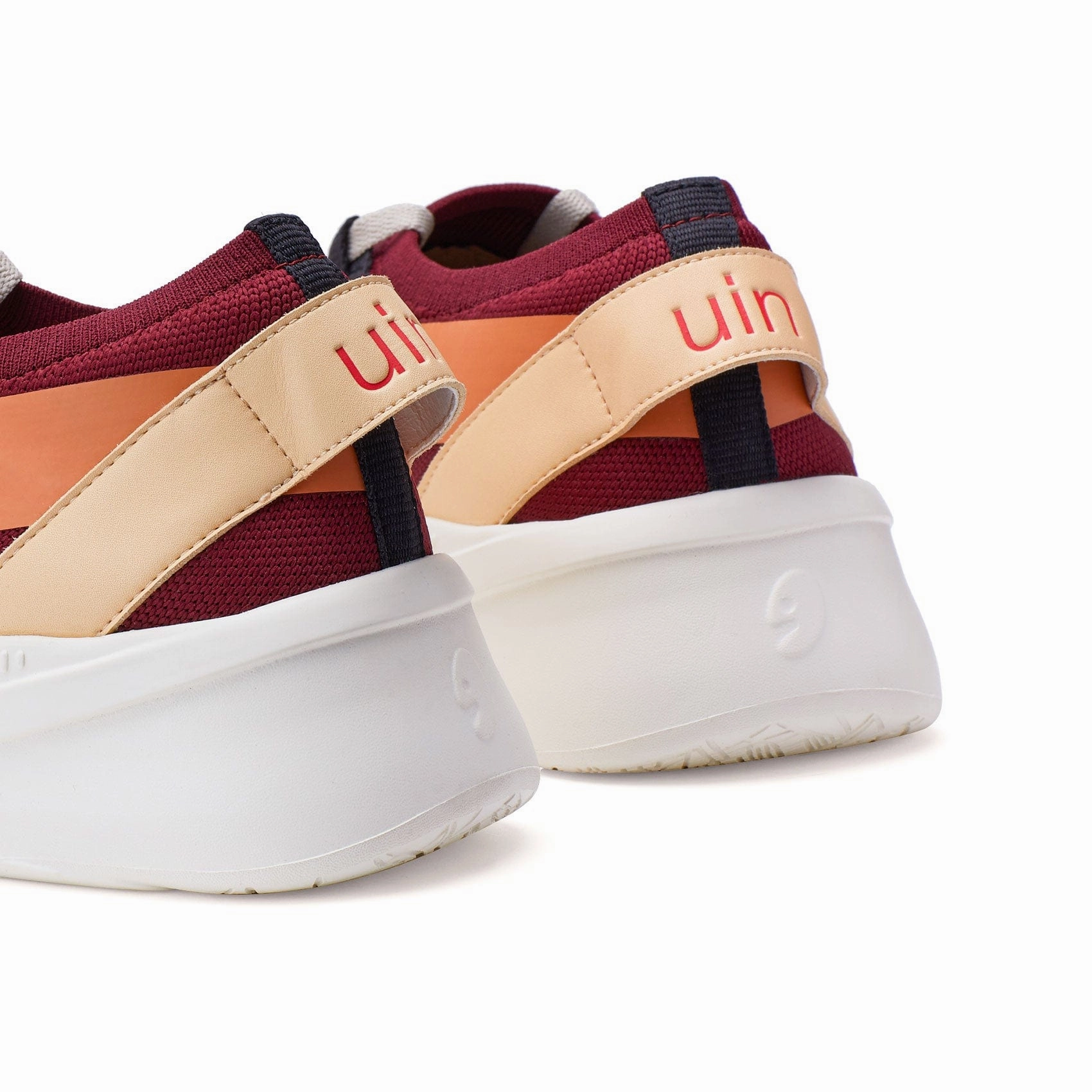 Trend-setting arch Vibrant Walker Victoria IV Women