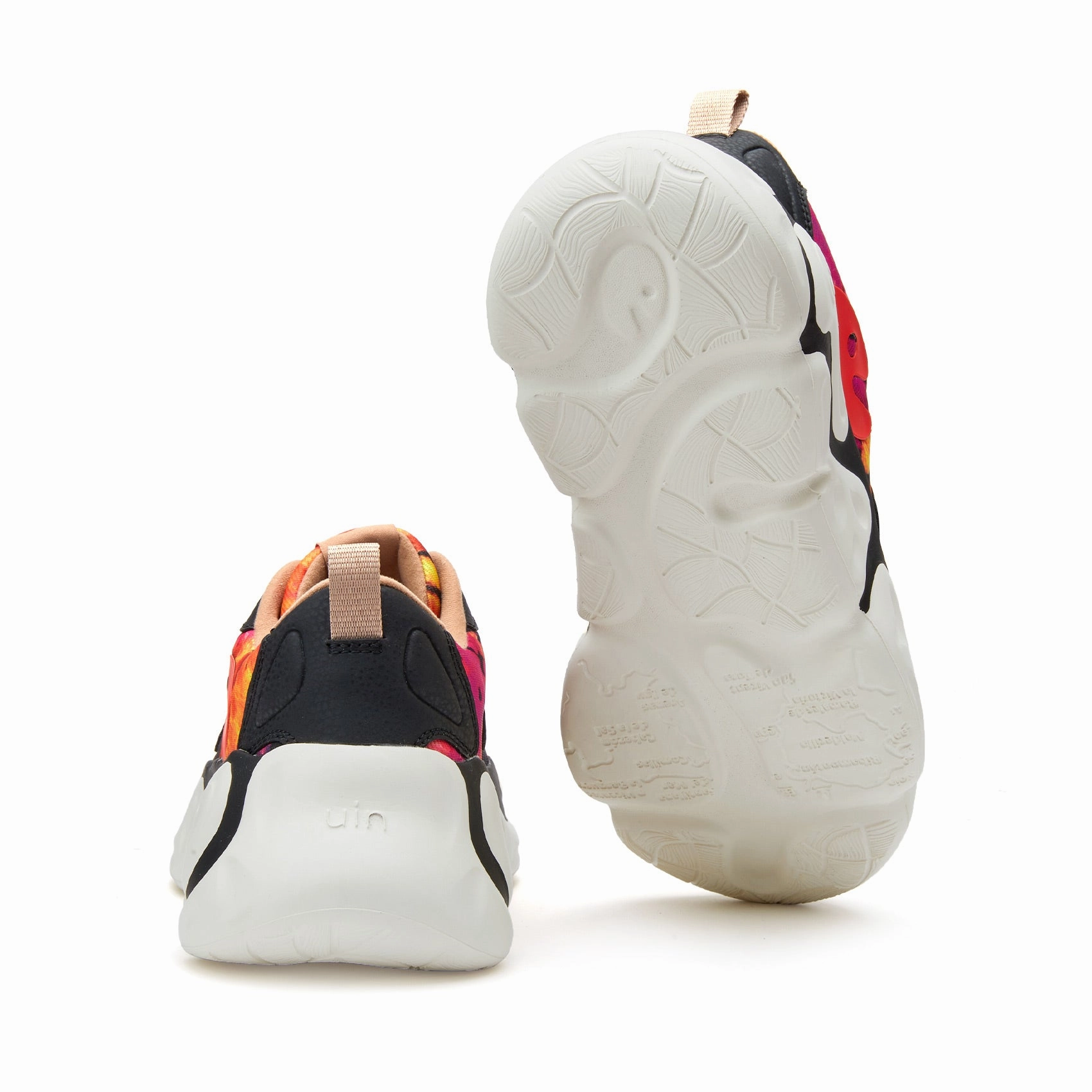 Volcanic Lava Cantabria I Women Comfort Option Workout Gear