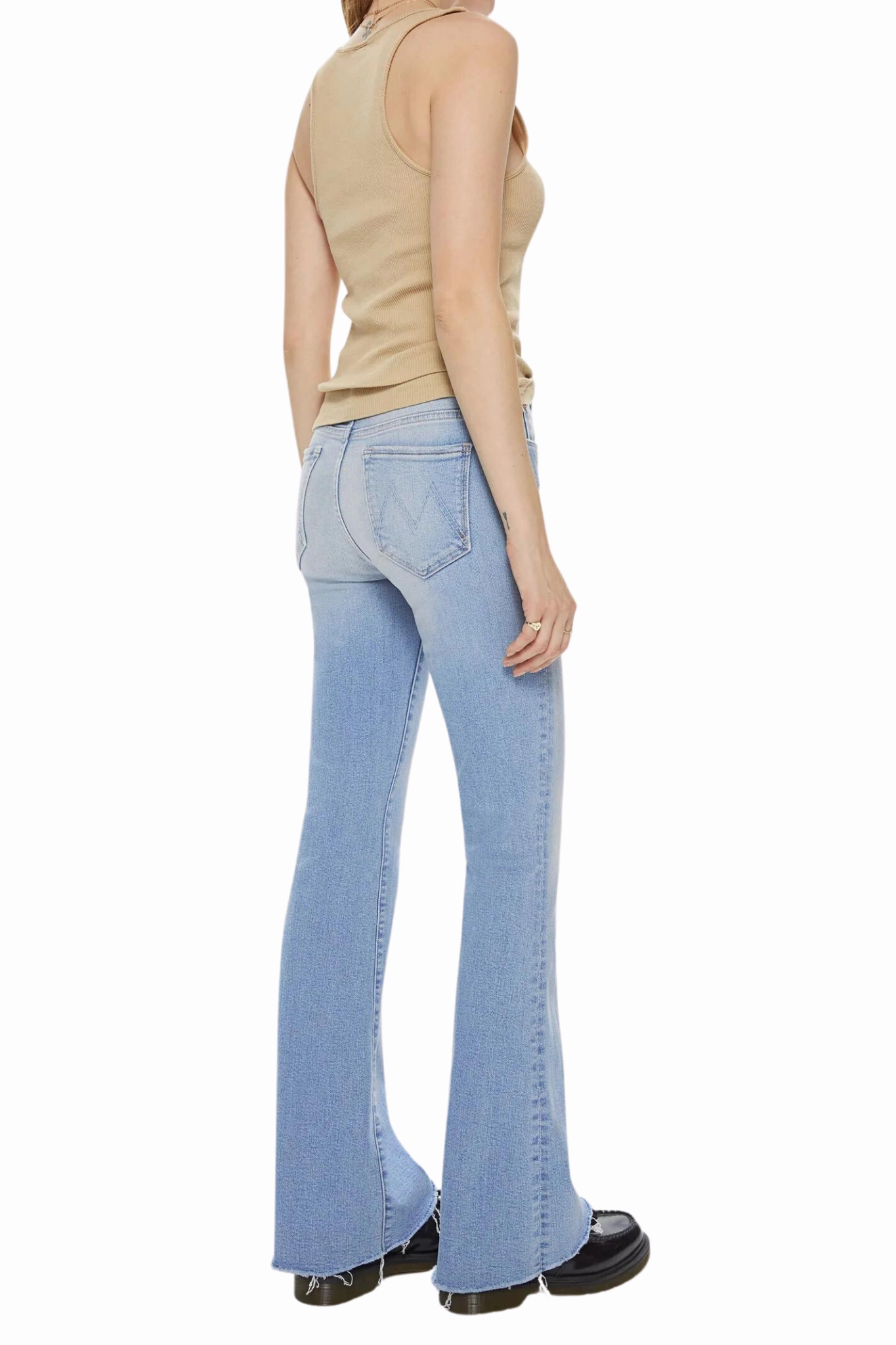 Modern Minimalist Urban Explorer Street Cool Weekender Fray in California Cruiser