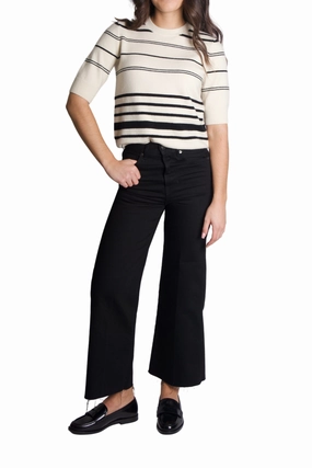 Taylor Crop in Onyx Cozy Vibe