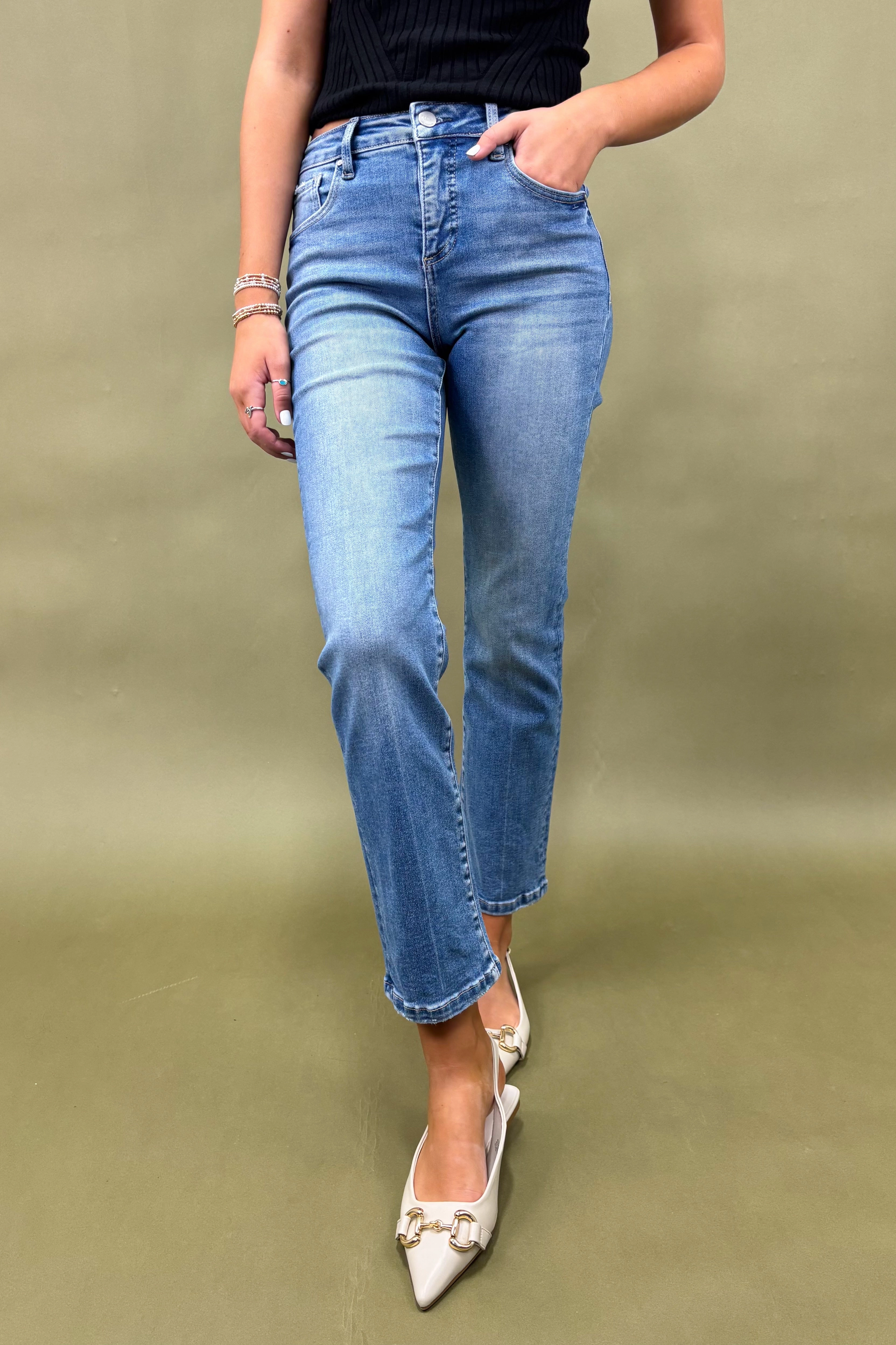 EcoFriendlyBlend Comfortable Layers The Charlotte High-Rise Jeans