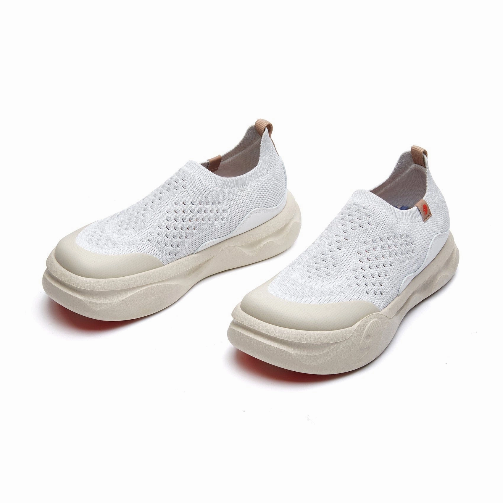 Any Terrain Fashionable Look White Smoke Segovia III Women