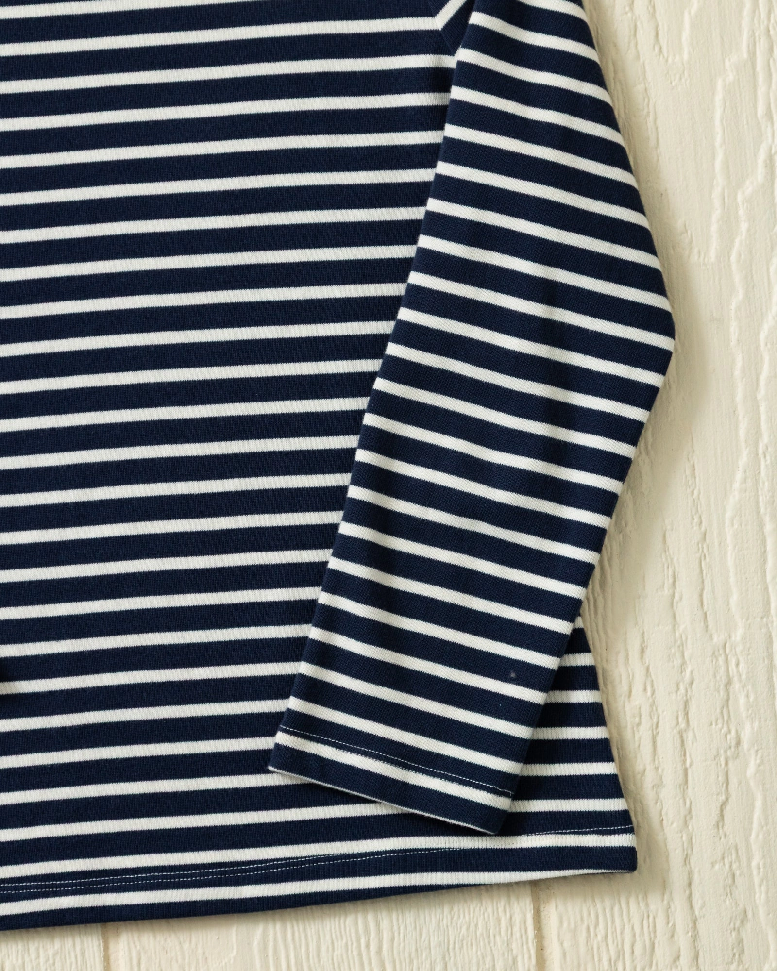 Women??s Breton Stripe Boatneck Tee in Navy/Off White AntiSlipGrip WrinkleFree Structure