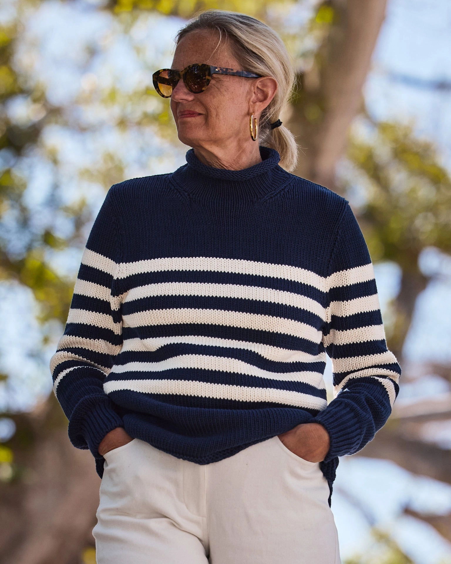 Women's Fisherman's Sweater in Navy/Egret Breton Stripe Lightweight Layer Chill Friendly