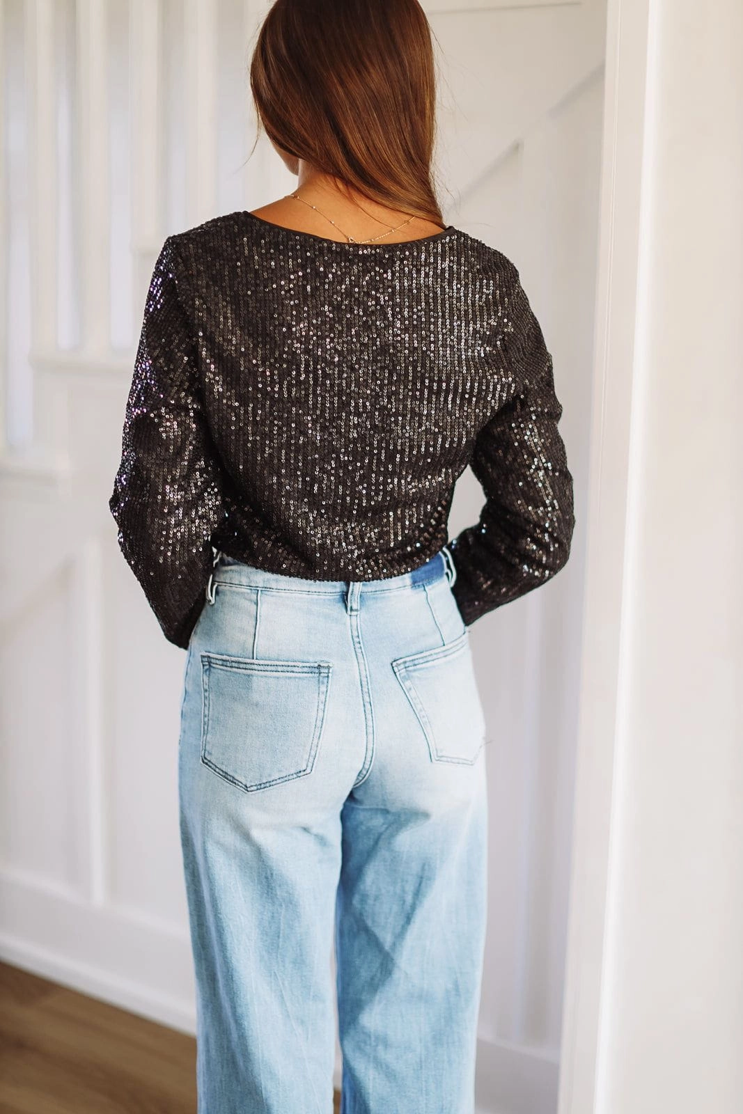 Active Look Let's Go To NY Crop Top - Black