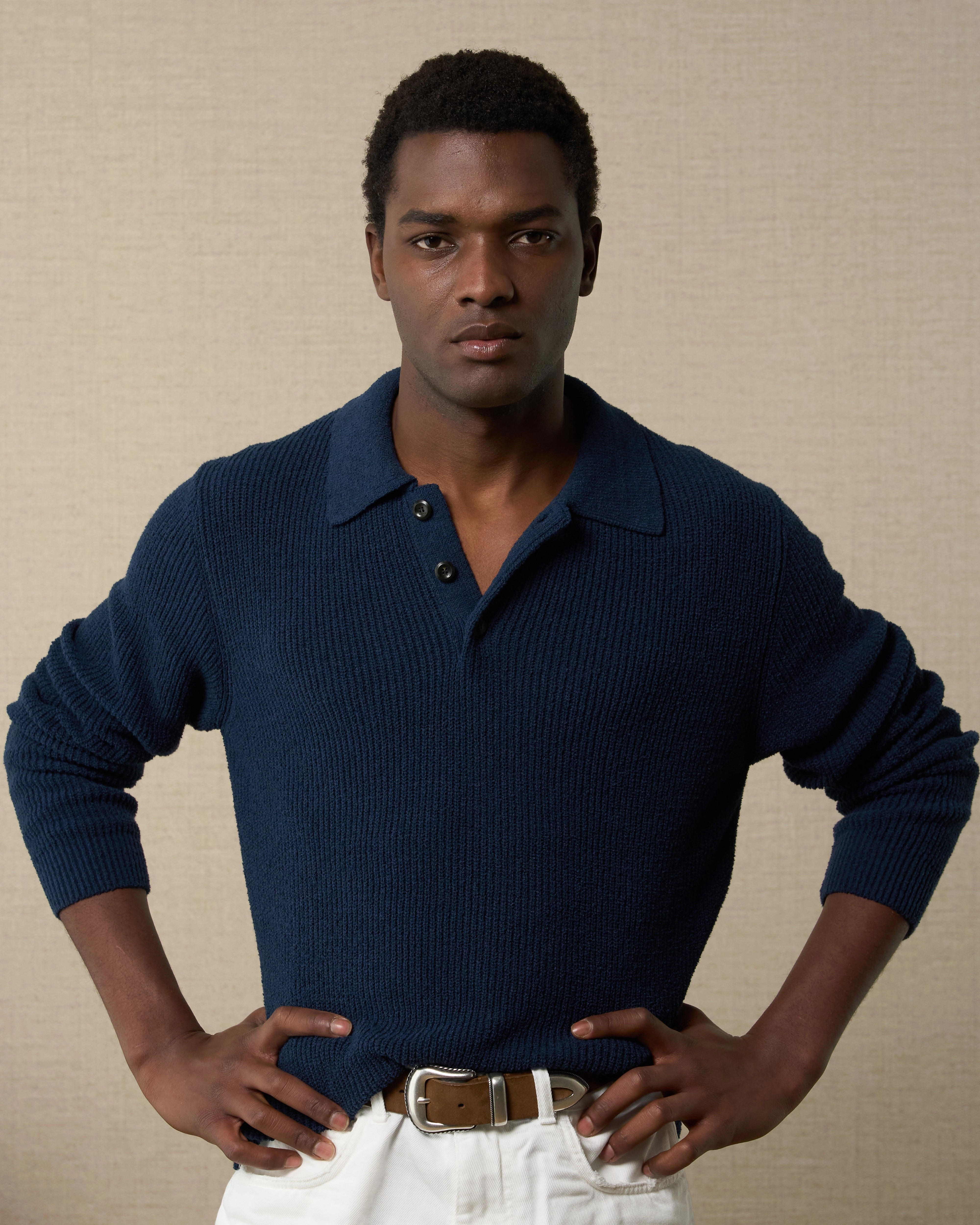 Arnad Simple Piece Balanced Stretch Structure