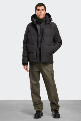 Subtle Color Tone Basic Essential Layer Wyndham Parka